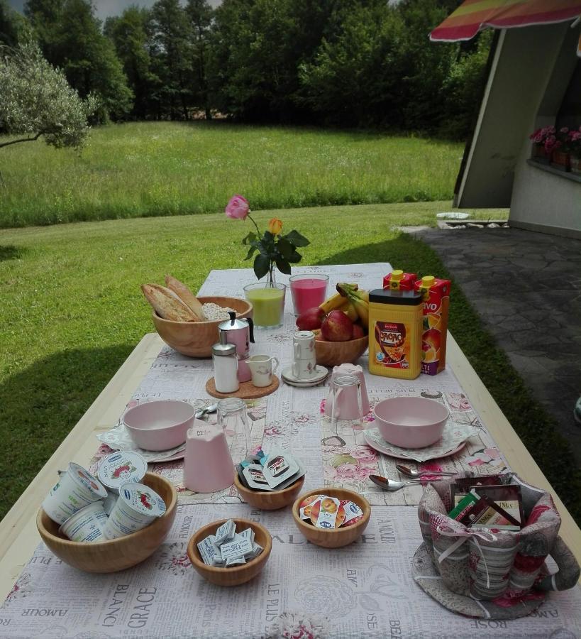 La Vie En Rose Bed & Breakfast Buia Dış mekan fotoğraf