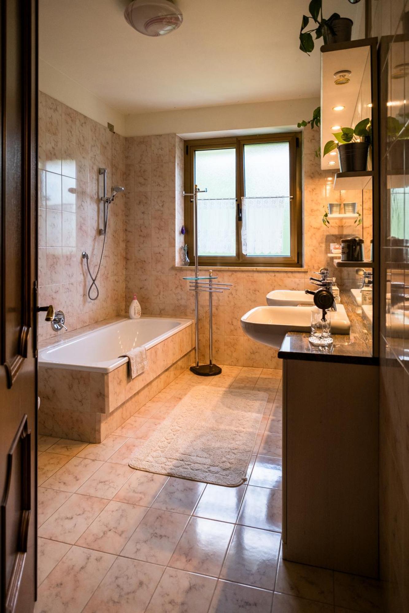 La Vie En Rose Bed & Breakfast Buia Dış mekan fotoğraf