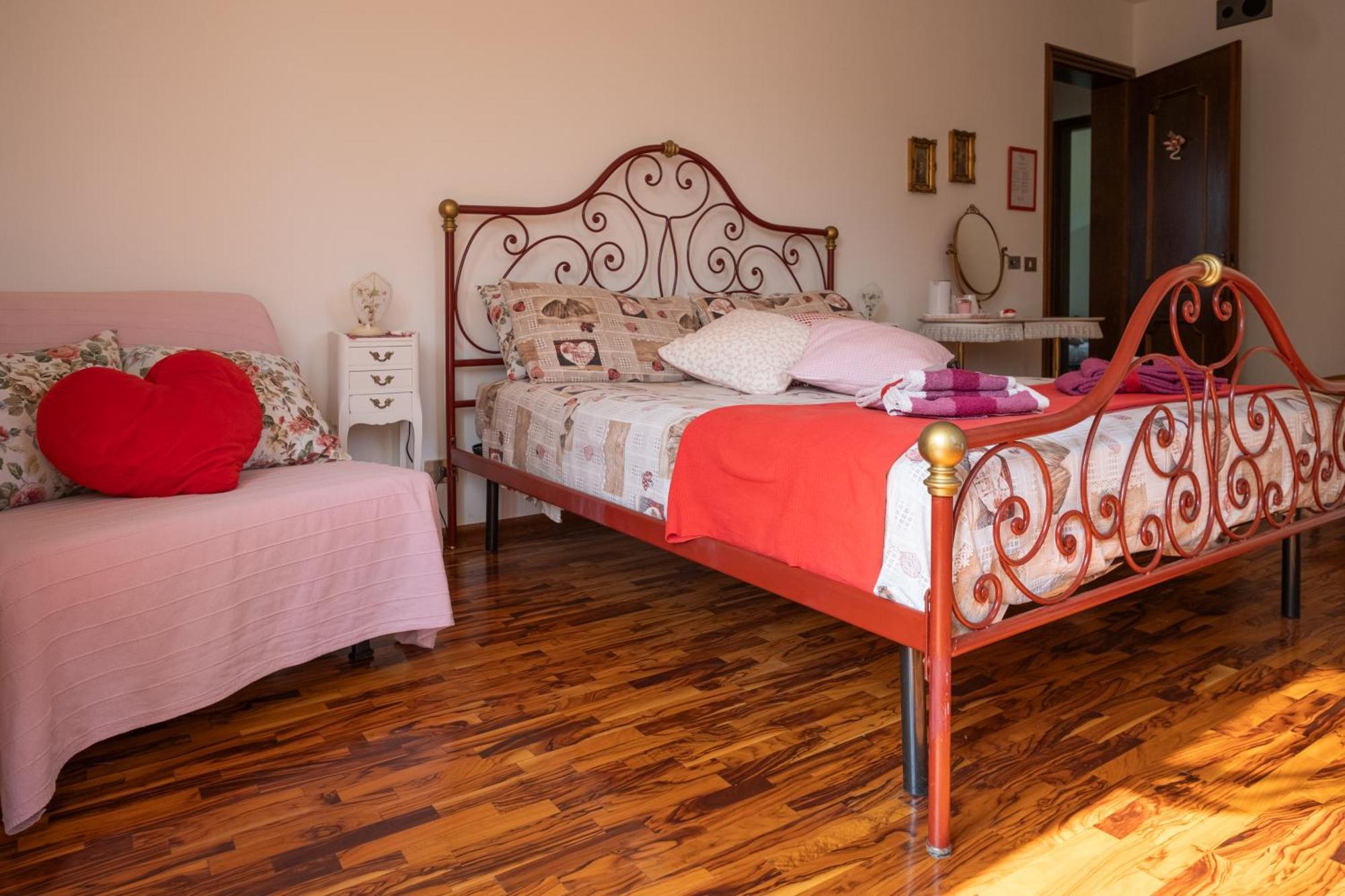 La Vie En Rose Bed & Breakfast Buia Dış mekan fotoğraf