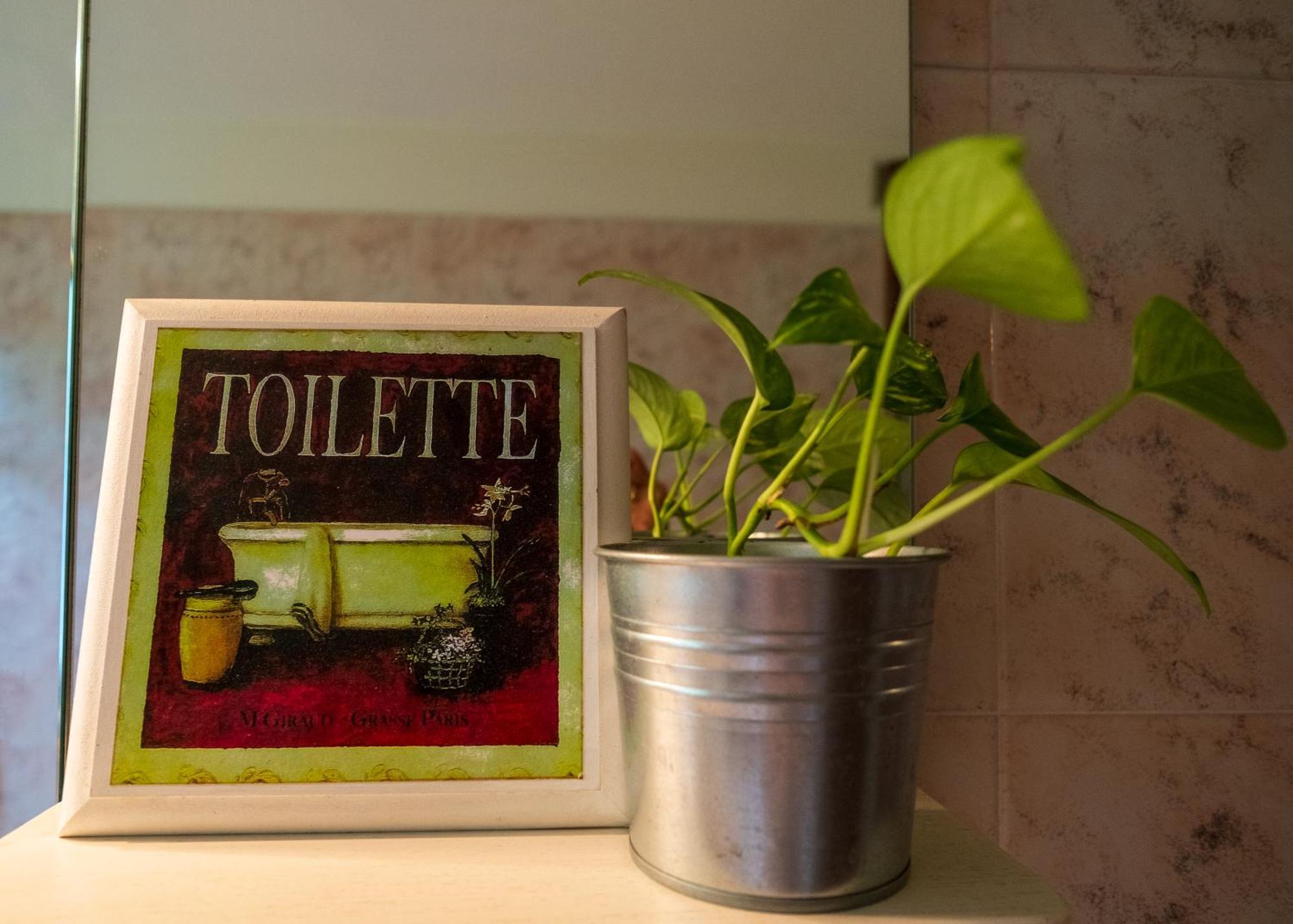 La Vie En Rose Bed & Breakfast Buia Dış mekan fotoğraf