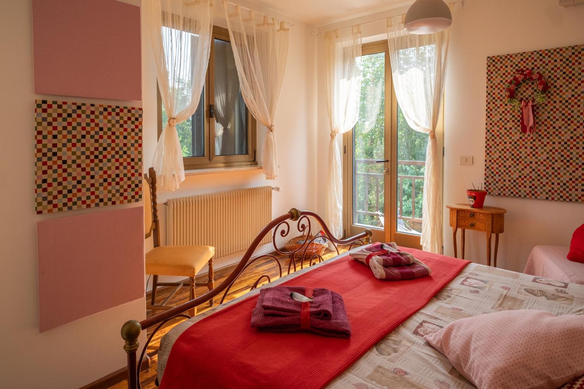 La Vie En Rose Bed & Breakfast Buia Dış mekan fotoğraf